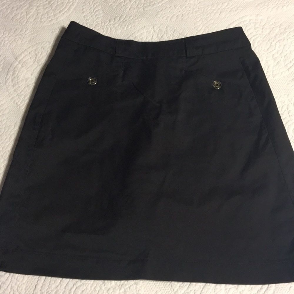 Golf skort by Green Lamb. Size 4 - Picture 2 of 8
